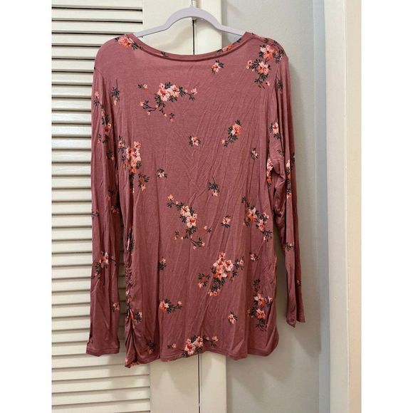 a:glow Women's Tops XL - Picture 2 of 3